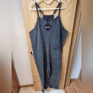 NWT Gray Sleeveless Jumpsuit